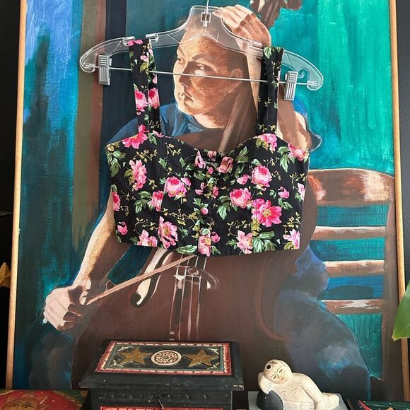 Parisian Black and Pink Floral Tank Top Cropped M - Picture 10 of 10